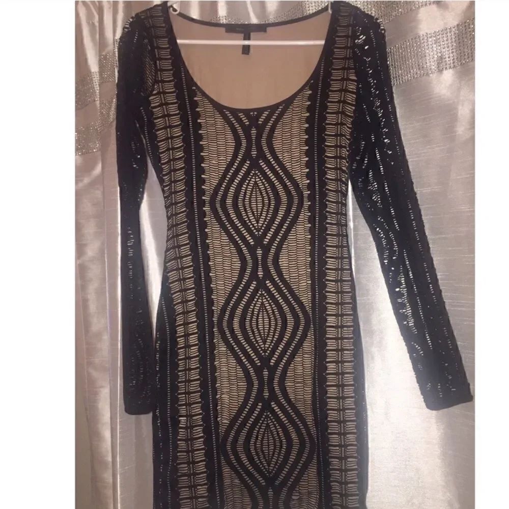 Bang lace dress - Picture 4 of 6